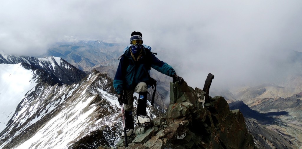 Stok Kangri Summit trekking