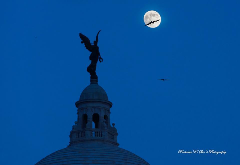 kolkata moon