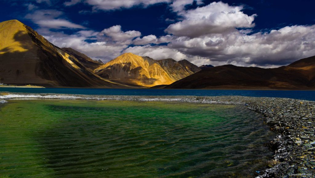 lagoon at pangong lake