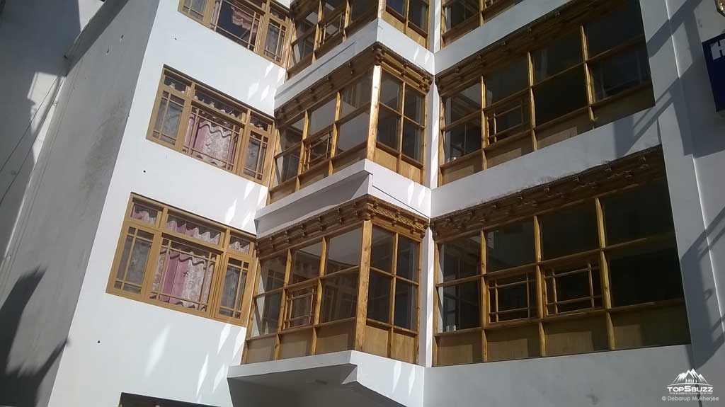 Hotel Jan Palace in Kargil