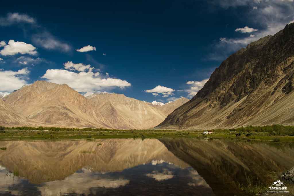 Nubra lake reflection