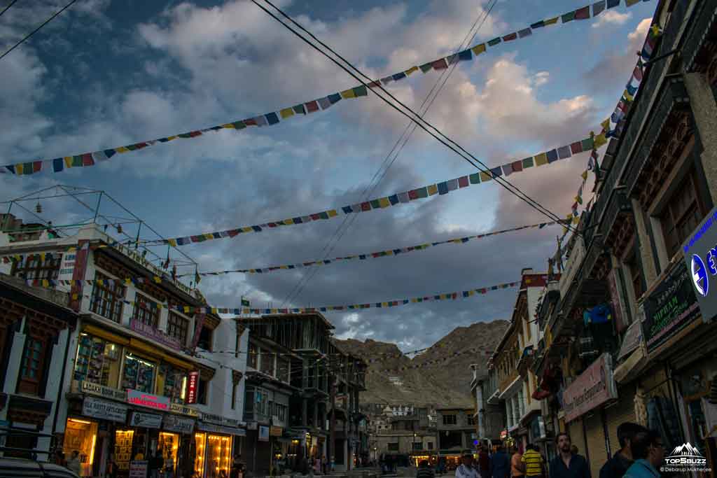 leh market