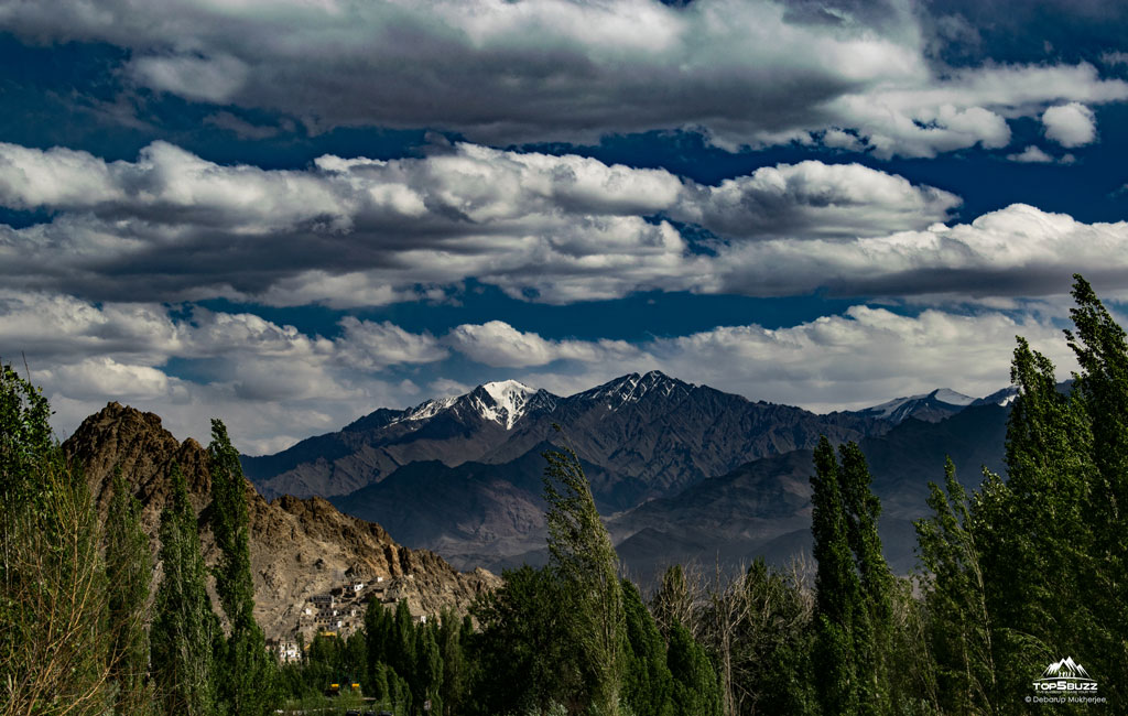 stok kangri range from leh