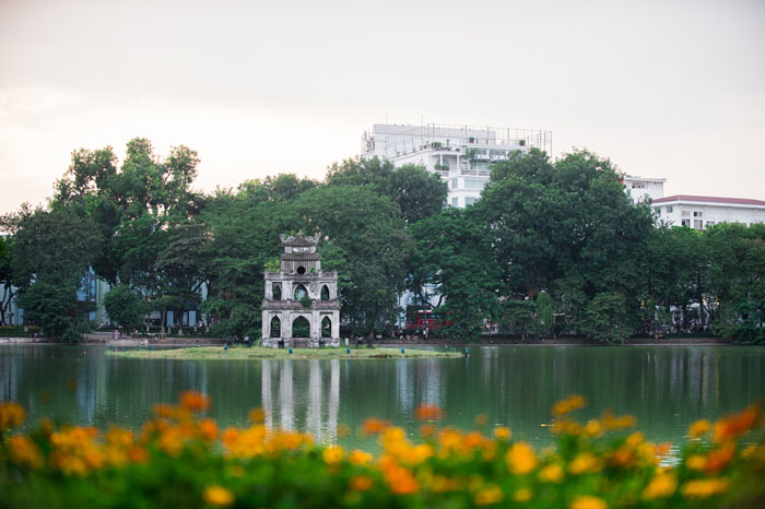 hoan kiem lake