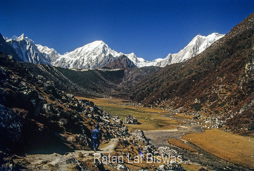 Bhimtang on way to Larkye La, Nepal