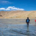 Trek along frozen Tso Moriri