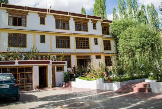 Leh budget hotels