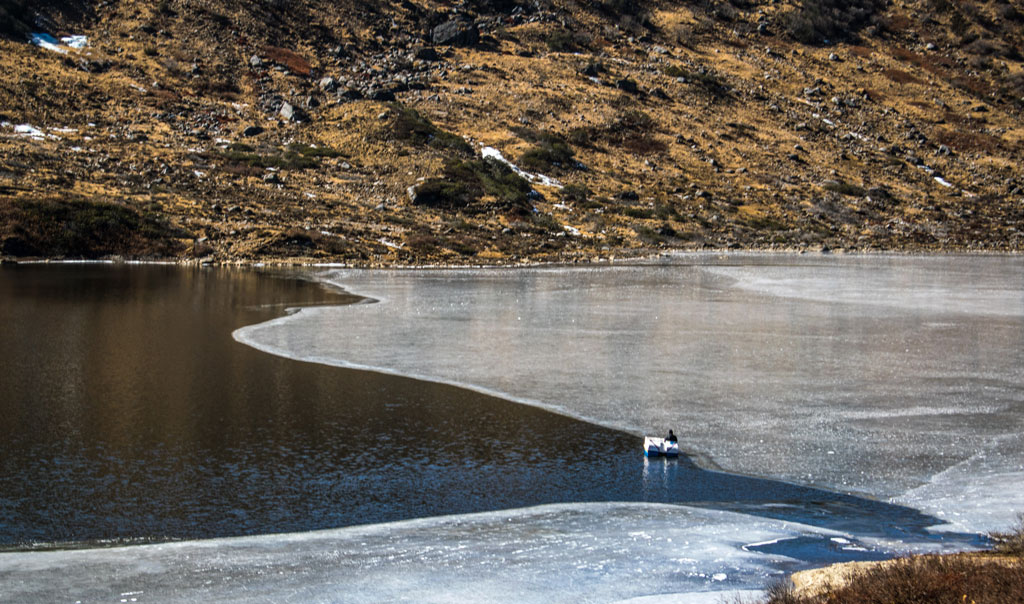 Frozen Changu Lake