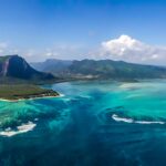 Mauritius-Under-water-waterfall